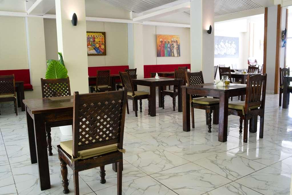 Itsandra Beach Hotel & Resort Moroni Exteriér fotografie